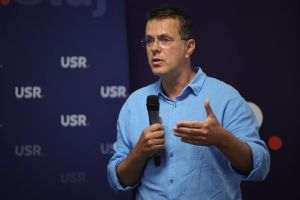 Ministrul Apărării a fost prezent la un exerciţiu al rezerviştilor după criticile privind mobilizarea